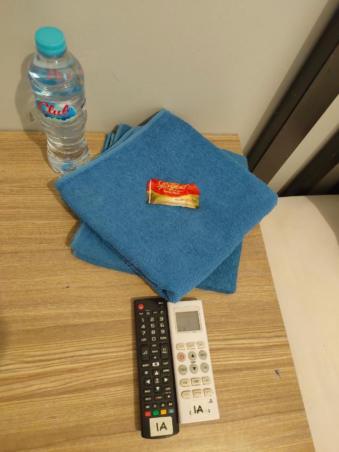 Hotel Syariah Tremigo Guesthouse Сиребон Екстериор снимка